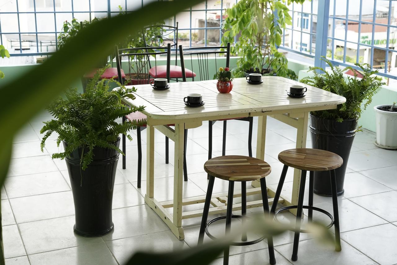 The Crib Vietnam Hostel Ho Chi Minh City Bagian luar foto